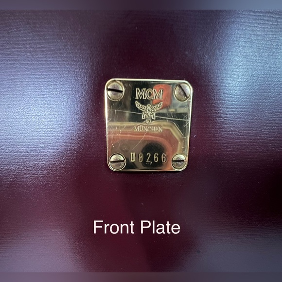 MCM Executive/Work Bag - Burgundy Leather Material - RARE VINTAGE - Picture 7 of 13